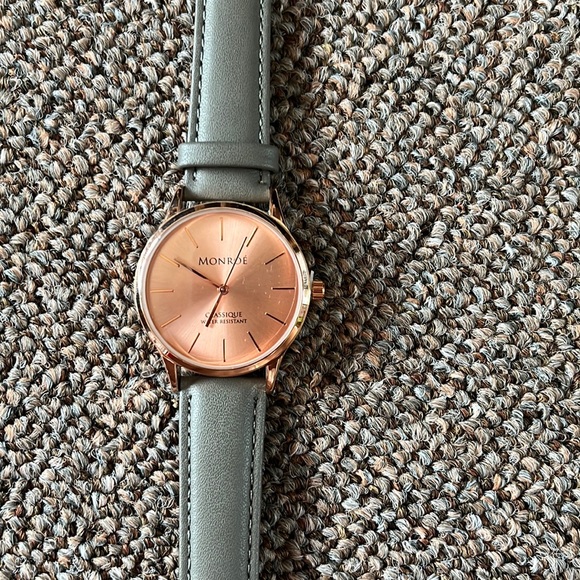 Monroe watch - Picture 2 of 8